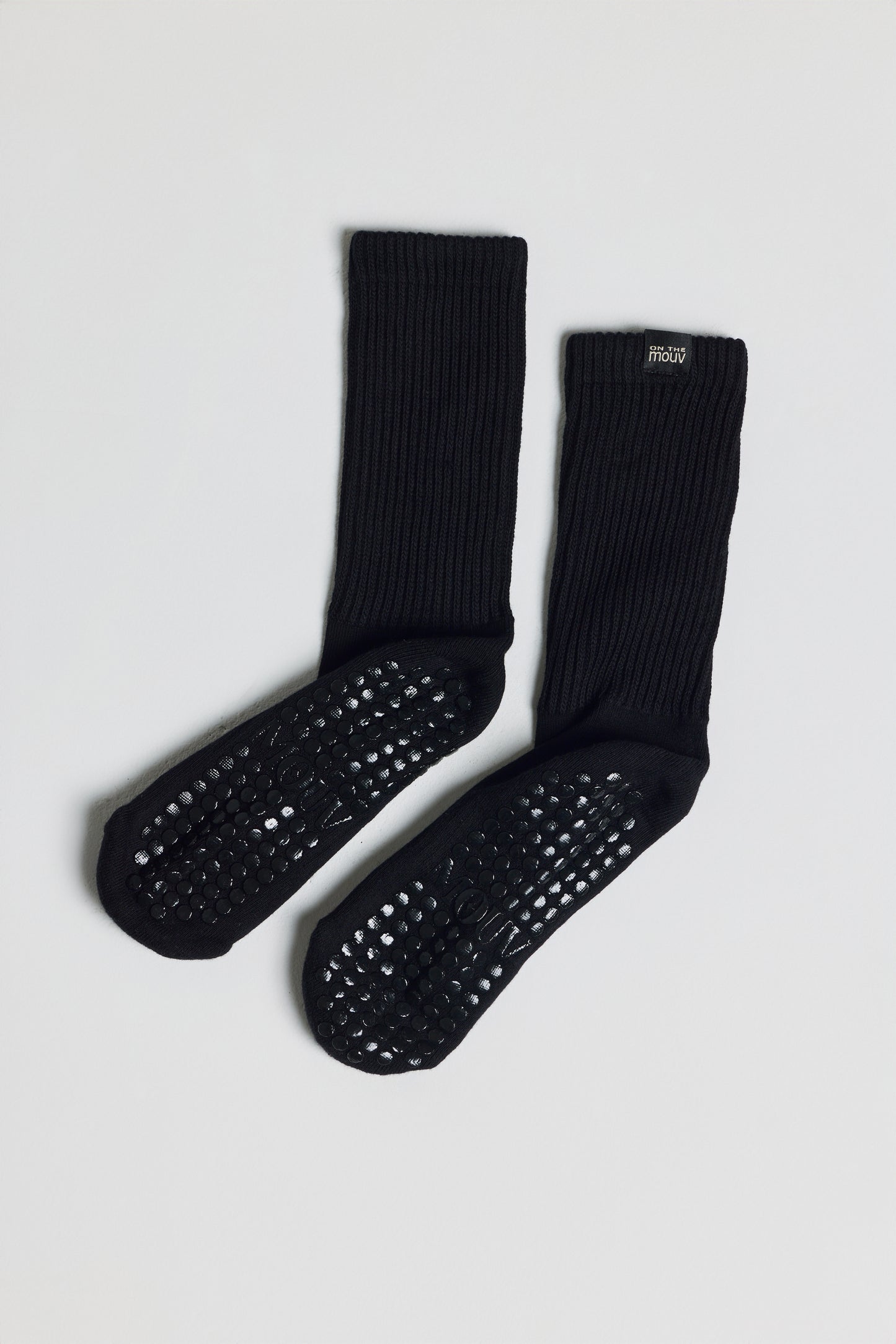 On The Mouv (Black)
